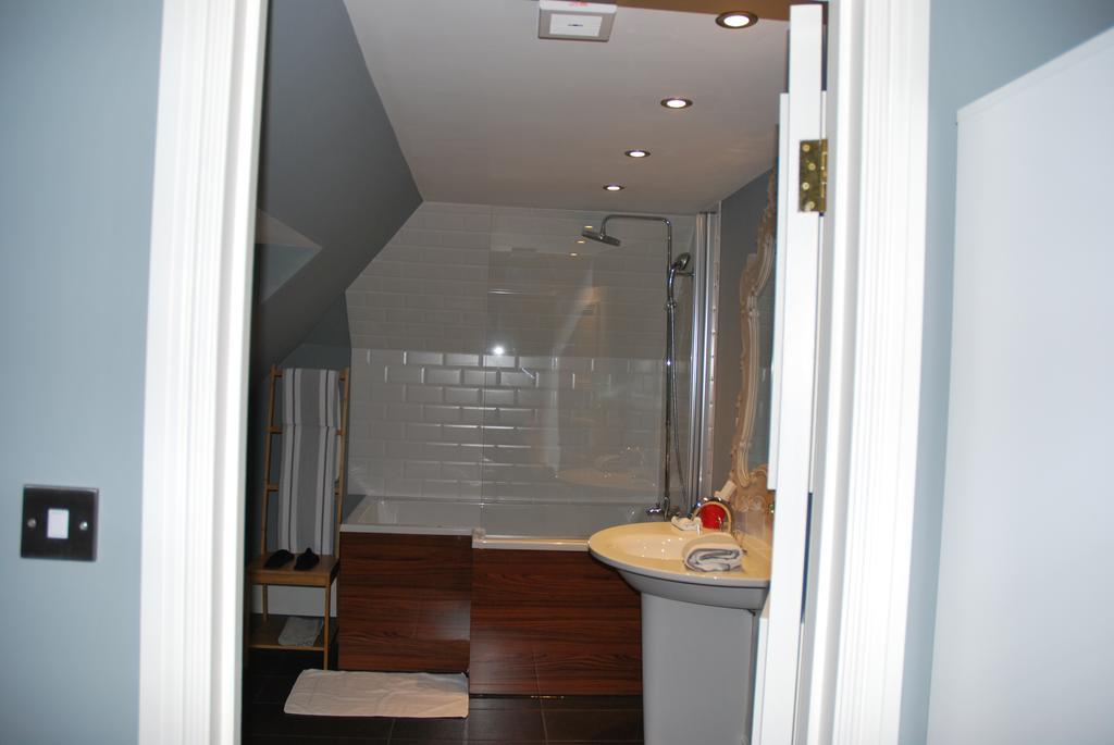 Montpellier House Bed & Breakfast Newport Pagnell Dış mekan fotoğraf